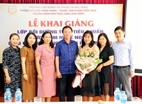 Khai giảng lớp Bồi dưỡng theo tiêu chuẩn chức danh nghề nghiệp giáo viên Mầm non hạng II tại Trường Mầm non Thực hành Hoa Hồng 